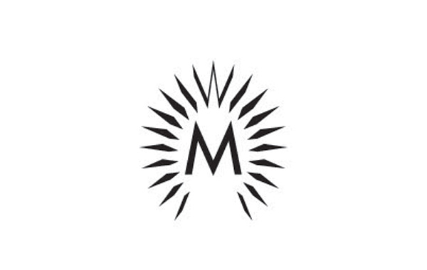 M字母logo設(shè)計：字母M外圍加入發(fā)光的效果