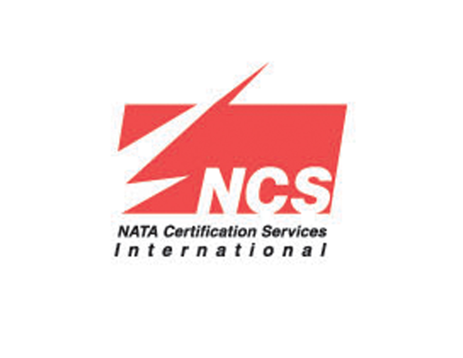 NCS電力商標設(shè)計以字母與紅色色塊中的閃電設(shè)計元素結(jié)合突顯電力行業(yè)